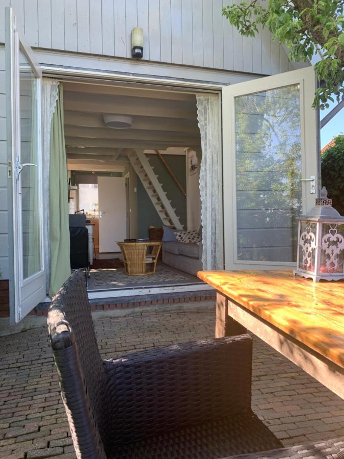 אמסטרדם Very Nice Cottage In Durgerdam, With Private Garden, Free Parking, Pets Allowed מראה חיצוני תמונה
